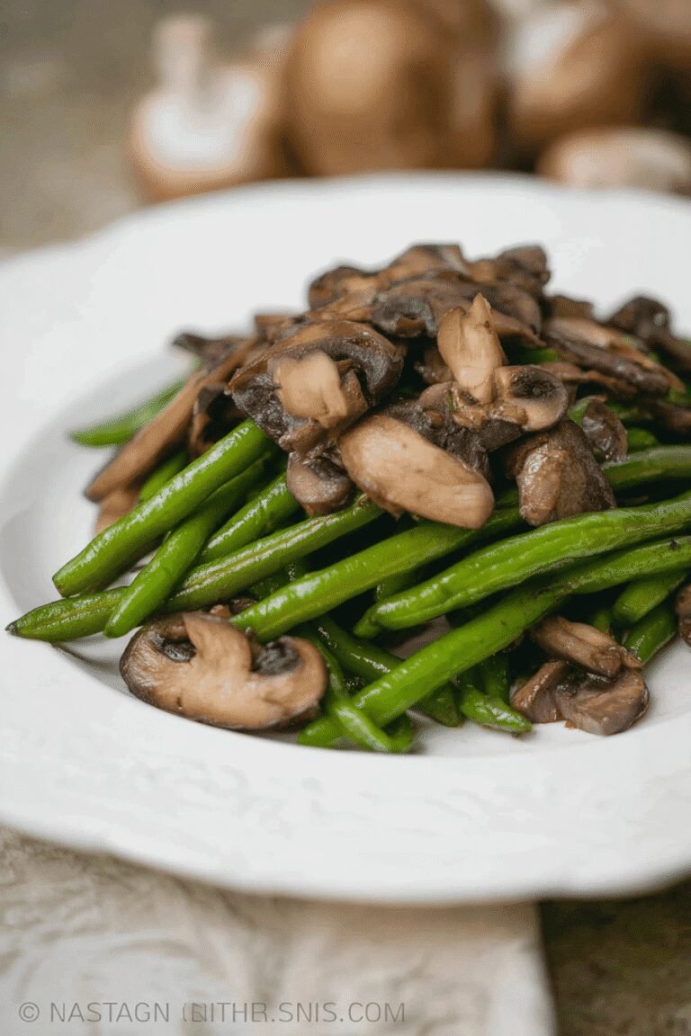 Green Beans And Mushrooms 82.Png
