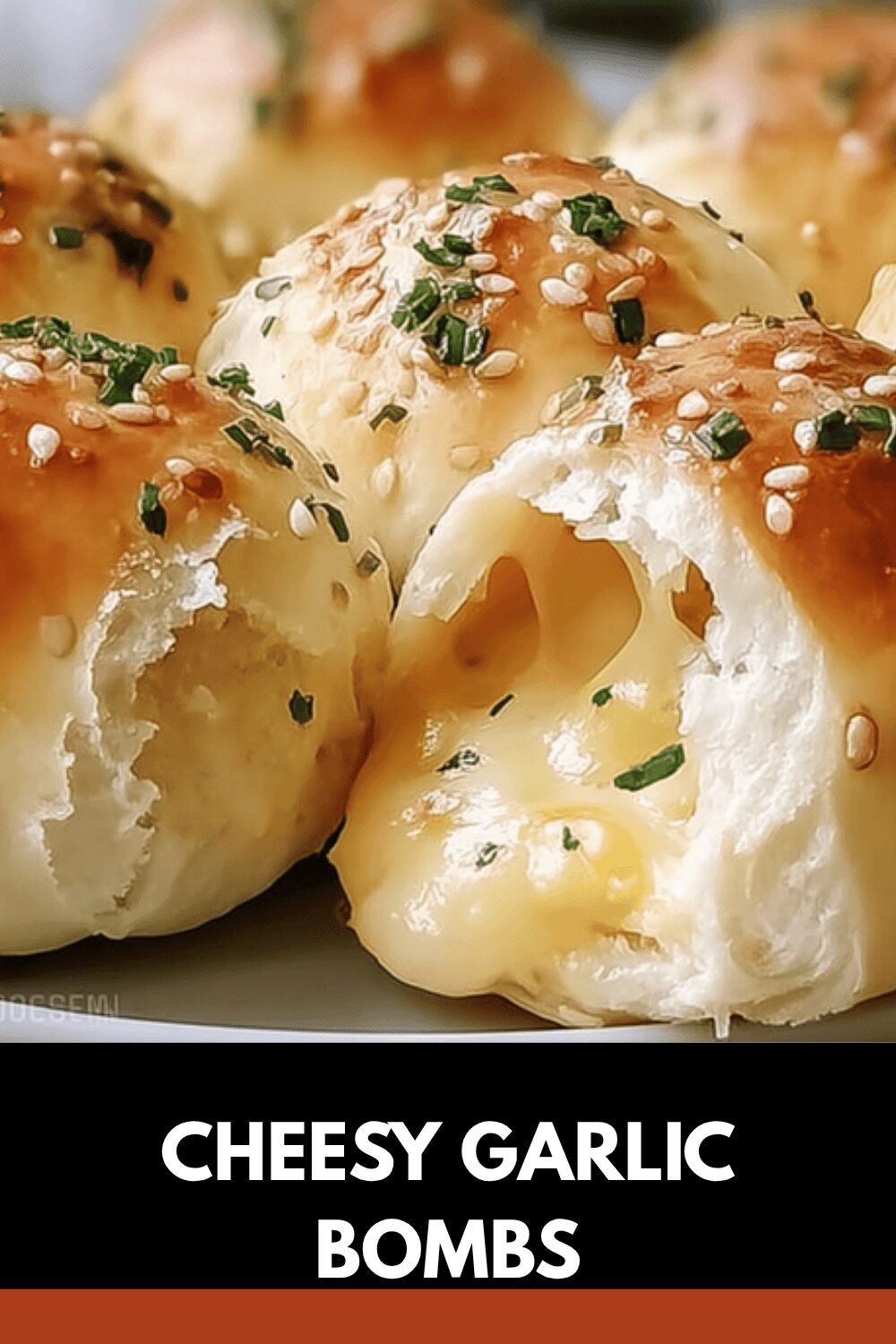 Garlic Cheese Bombs Recipe With Crispy, Gooey, Flavor-Packed Stuffing 7 Cheesy Garlic Bombs