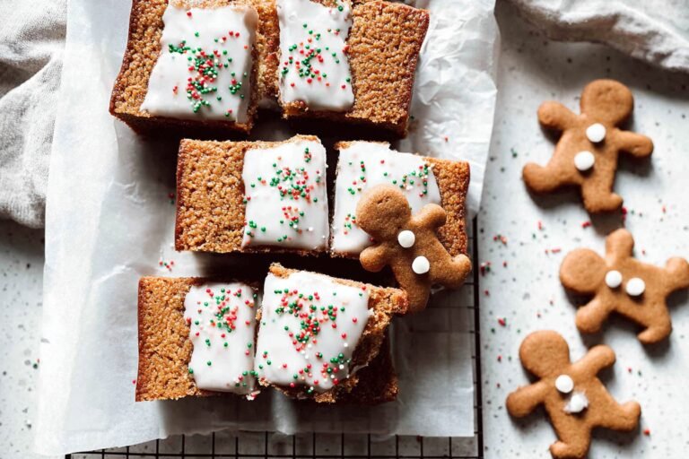 Gingerbread Cookie Bars 93.Png