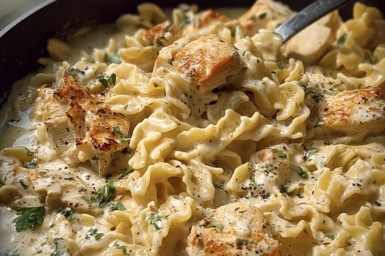 Creamy Chicken Garlic Parmesan Pasta 21.Png